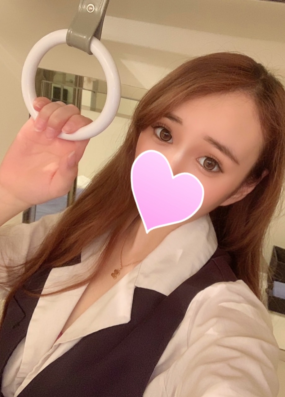 エミリ